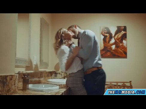 ❤️ Kai krūtininga blondinė vilioja tave viešajame tualete ❤️❌ Rusų porno prie lt.hentai-menu.ru ☑